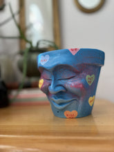 Load image into Gallery viewer, Simon Sweet Heart - 5" Pot Head
