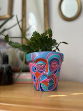 Load image into Gallery viewer, Gary - 5" Pot Head