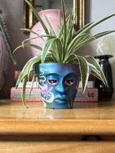 Load image into Gallery viewer, Stoned Steve - 4" Pot Head