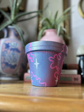 Load image into Gallery viewer, Matilda - 5" Pot Head