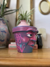 Load image into Gallery viewer, Florence - 6" Pot Head