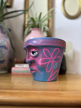 Load image into Gallery viewer, Florence - 6" Pot Head