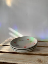 Load image into Gallery viewer, 5.5" Wide Floral Plant Tray