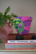 Load image into Gallery viewer, Planet Polly Petals - 5" Pot Head